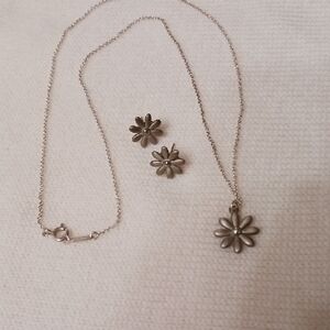 Tiffany & Co Silver Floral Necklace and Earring Set